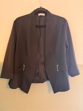 Open-Front Black Blazer with Buckle Pocket Detail - St. Tropez